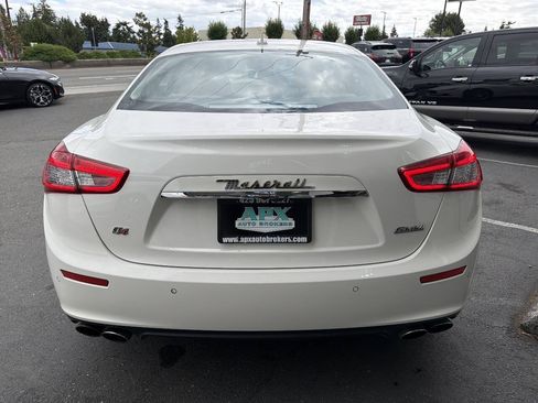 Used 2015 Maserati Ghibli S Q4 AWD/4WD image 5