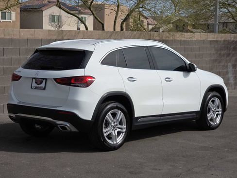 Used 2021 Mercedes-Benz GLA 250 image 9