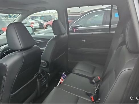 Used 2022 Honda Pilot Special Edition image 6
