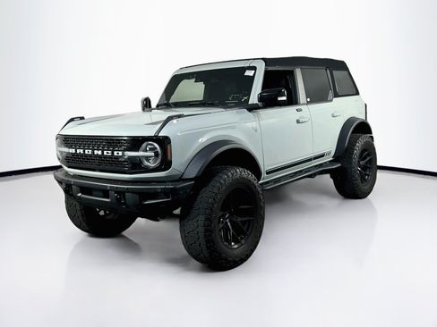 Used 2021 Ford Bronco First Edition AWD/4WD image 1