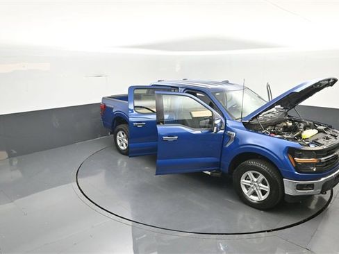 New 2025 Ford F150 XLT w/ Equipment Group 302A MID image 32