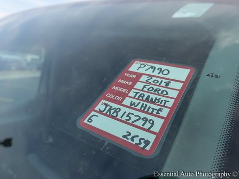 Used 2018 Ford Transit 150 XL RWD image 29