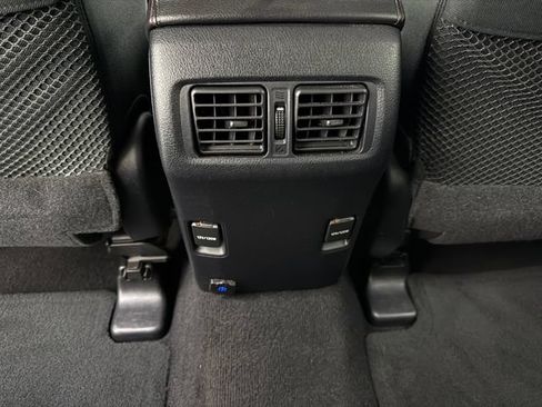 Used 2019 Toyota 4Runner TRD Off-Road AWD/4WD image 32