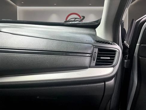 Used 2017 Honda CR-V LX image 28