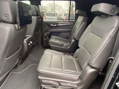 Used 2021 GMC Yukon XL Denali w/ Denali Ultimate Package image 10