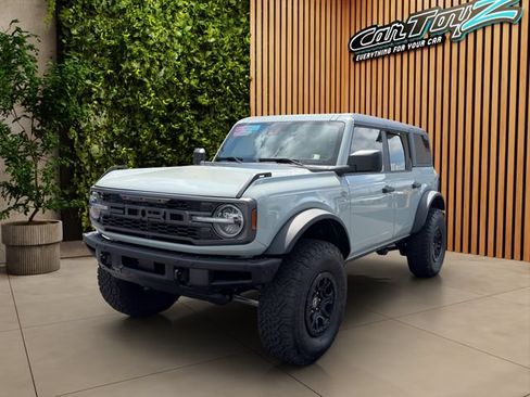 Used 2024 Ford Bronco Wildtrak AWD/4WD image 2