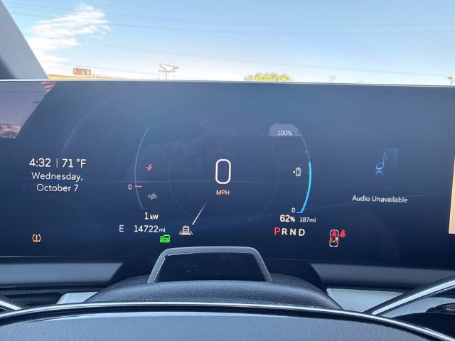 Certified 2025 Cadillac Optiq Luxury 1 AWD/4WD image 36