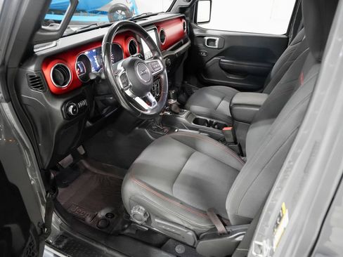 Used 2020 Jeep Wrangler Unlimited Rubicon AWD/4WD image 9