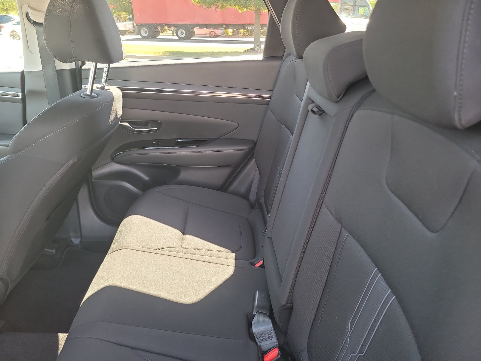 Used 2022 Hyundai Tucson SEL w/ Cargo Package AWD/4WD image 24