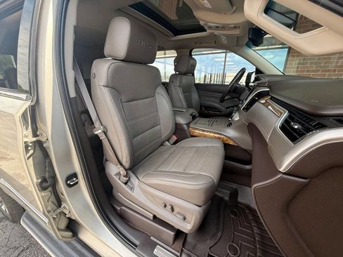 Used 2015 GMC Yukon Denali w/ Open Road Package AWD/4WD image 12