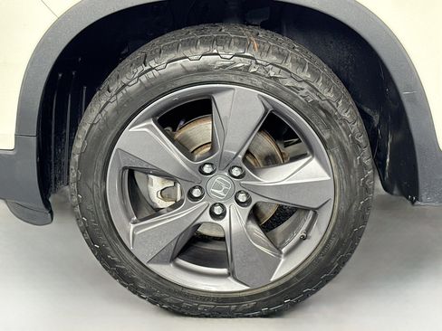 Certified 2019 Honda Passport Touring image 32