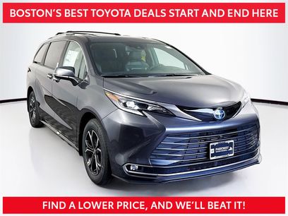 New 2025 Toyota Sienna Platinum