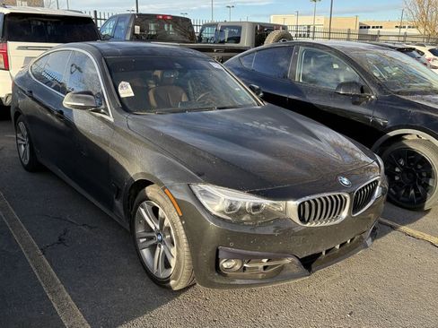 Used 2017 BMW 330i Gran Turismo xDrive image 1