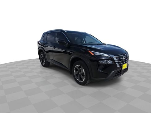 Used 2024 Nissan Rogue SV w/ SV Premium Package FWD image 2