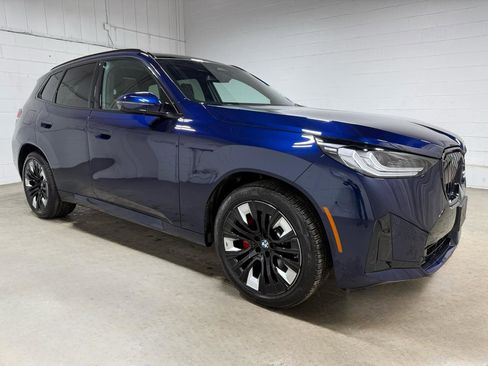 Used 2026 BMW X3 xDrive30 w/ Premium Package image 3