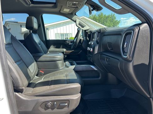 Used 2022 GMC Sierra 2500 Denali AWD/4WD image 11
