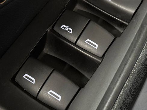 Used 2019 Chevrolet Traverse LT image 33