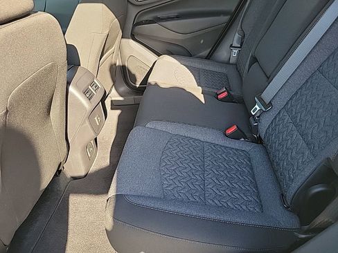 Used 2024 Chevrolet Equinox LT AWD/4WD image 8