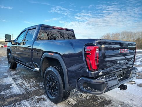 Certified 2024 GMC Sierra 2500 Denali w/ Technology Package image 7