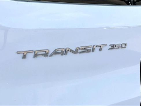 Used 2024 Ford Transit 350 XLT image 28