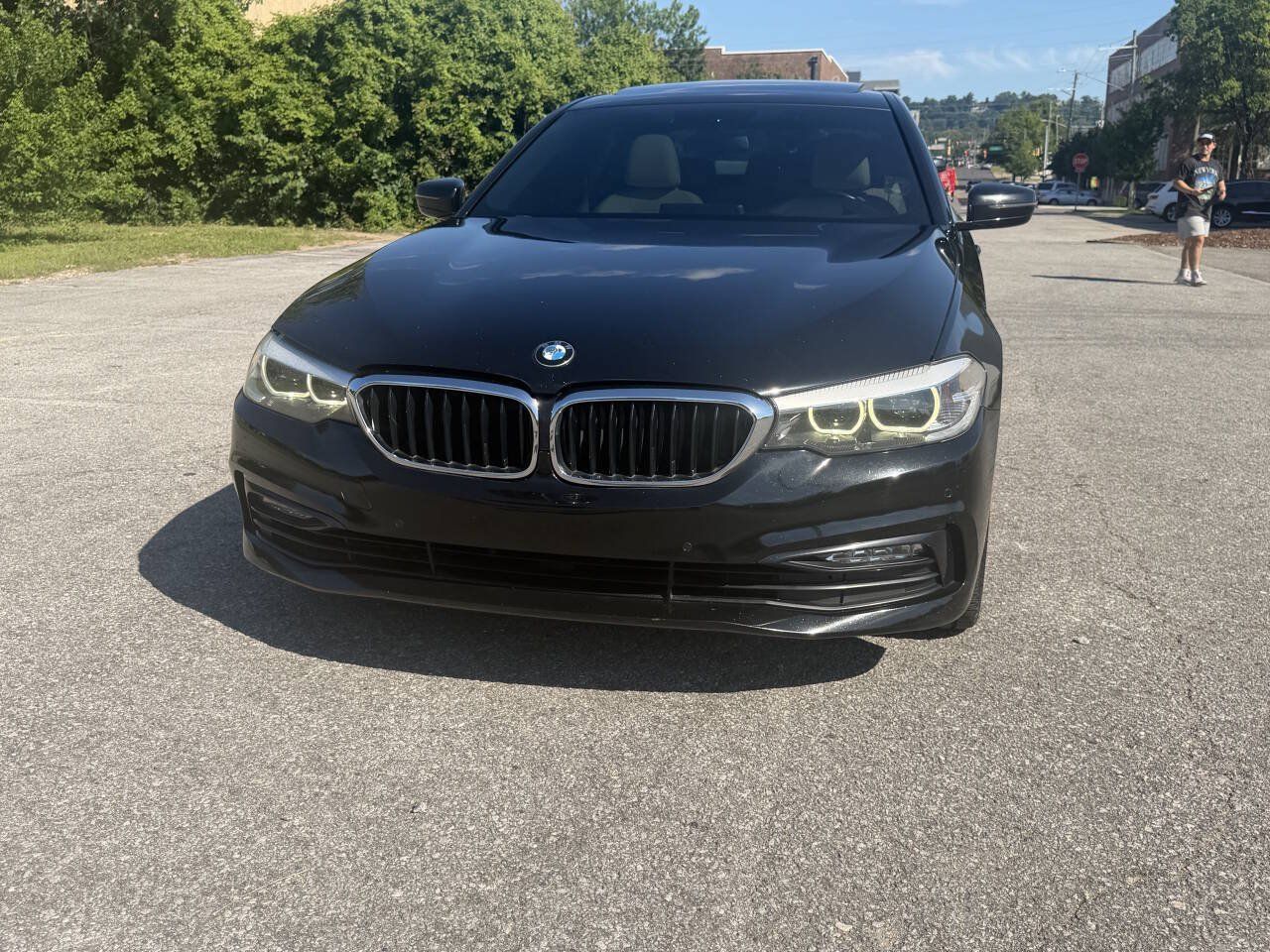 Used 2017 BMW 530i RWD image 3