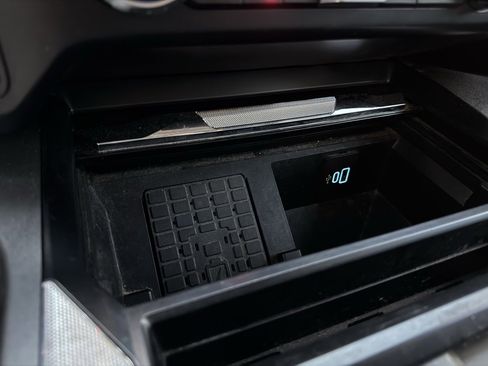 Certified 2023 Ford F250 Lariat w/ Lariat Ultimate Package image 19