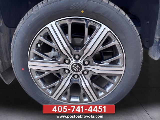 Used 2023 Toyota Sequoia Capstone AWD/4WD image 49