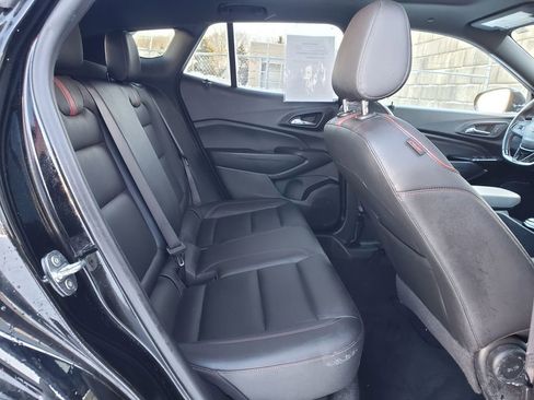 Used 2024 Chevrolet Trax RS w/ Sunroof Package image 41