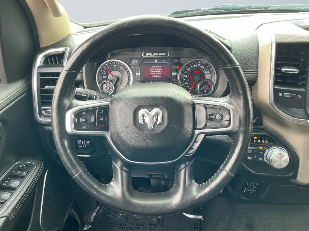 Used 2019 RAM 1500 Laramie AWD/4WD image 13