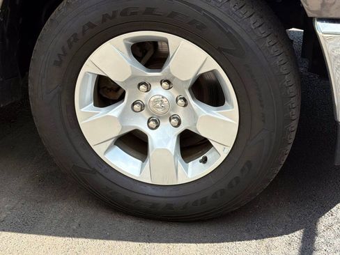 Used 2021 RAM 1500 Big Horn AWD/4WD image 5