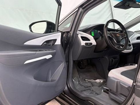 Used 2019 Chevrolet Bolt LT image 30