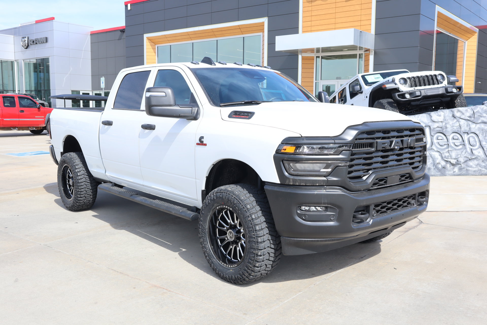 New 2025 RAM 2500 Tradesman AWD/4WD 360° Tour