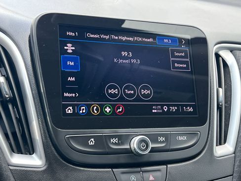 Used 2024 Chevrolet Malibu LT image 18