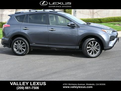 Used 2018 Toyota RAV4 Limited w/ Advanced Technology Package image 3