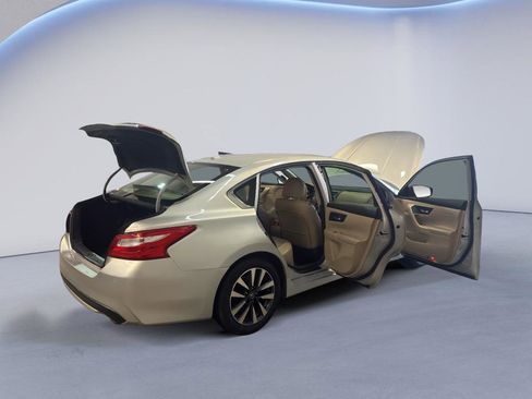 Used 2017 Nissan Altima 2.5 SL image 12