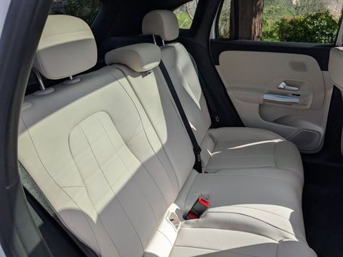 Used 2026 Mercedes-Benz GLA 250 4MATIC image 20