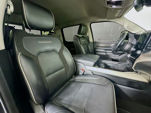 Used 2022 RAM 1500 Laramie AWD/4WD image 30
