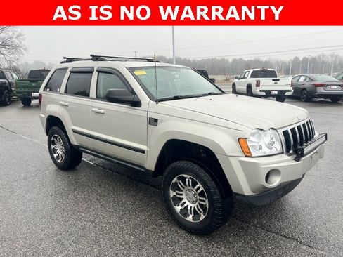 Used 2007 Jeep Grand Cherokee Laredo image 1