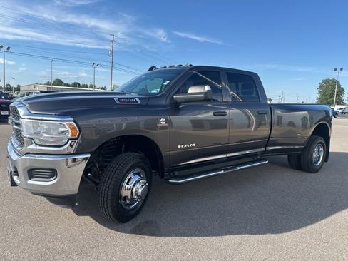 Used 2020 RAM 3500 Tradesman AWD/4WD image 32
