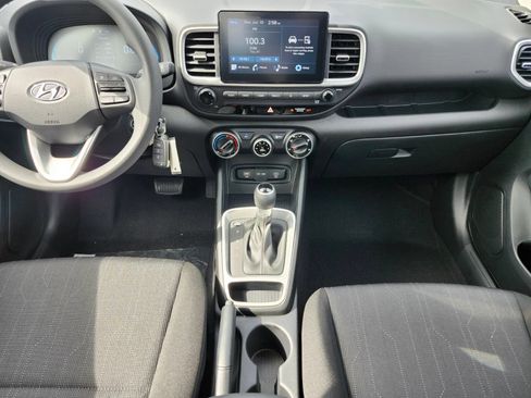 New 2026 Hyundai Venue SE FWD image 14