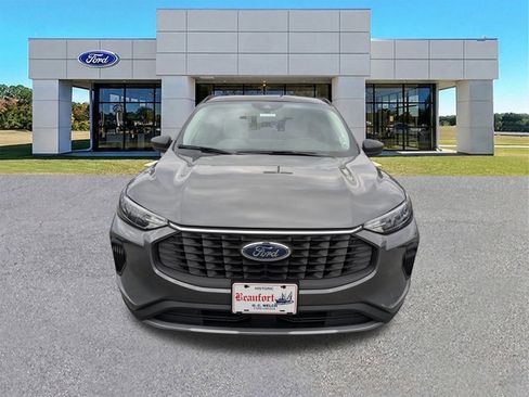 New 2026 Ford Escape Active w/ Active Premium Tech Pack FWD image 9