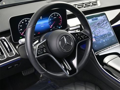 Used 2024 Mercedes-Benz S 500 S 500 image 10