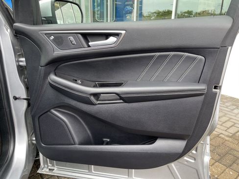 Used 2020 Ford Edge ST w/ Equipment Group 401A AWD/4WD image 39