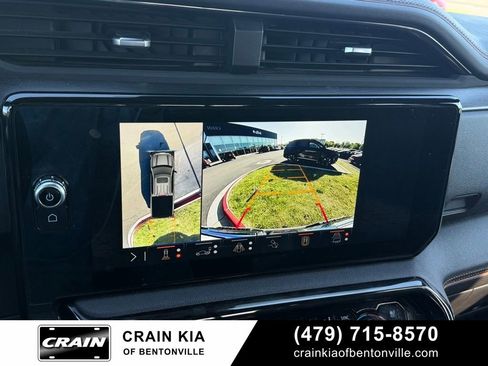 Used 2024 GMC Sierra 1500 AT4 w/ AT4 Premium Package AWD/4WD image 15