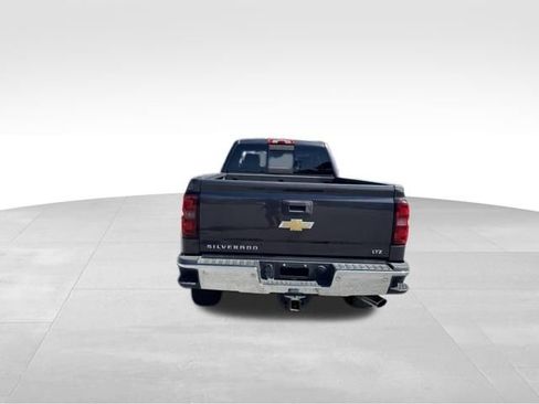 Used 2015 Chevrolet Silverado 2500 LTZ AWD/4WD image 7