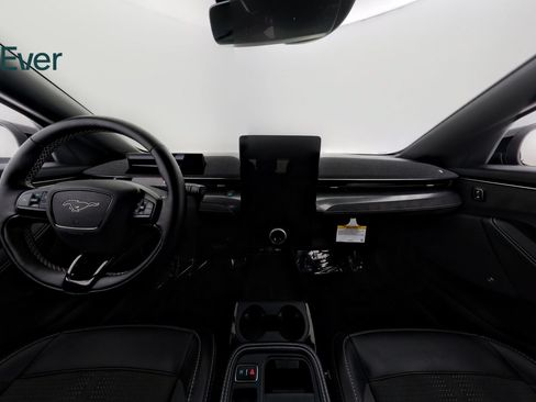 Used 2025 Ford Mustang Mach-E GT AWD/4WD image 26