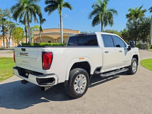 Certified 2022 GMC Sierra 2500 Denali AWD/4WD image 4