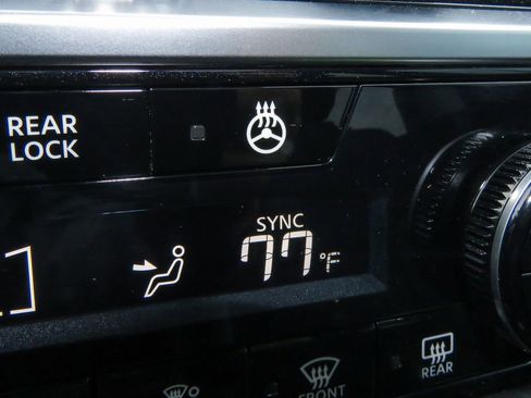 Certified 2023 Nissan Pathfinder Platinum AWD/4WD image 18