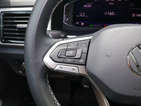 Certified 2023 Volkswagen Atlas SE AWD/4WD image 25