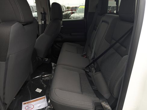 New 2026 Nissan Frontier SV w/ Tow Package image 9